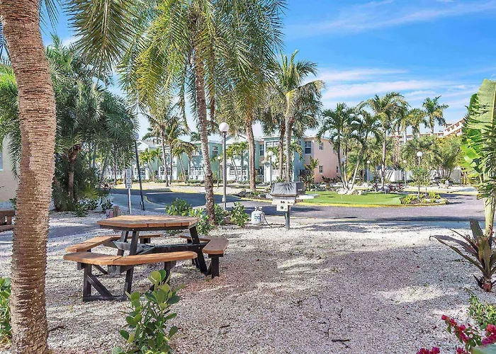 107f Barefoot Clearwater Beach